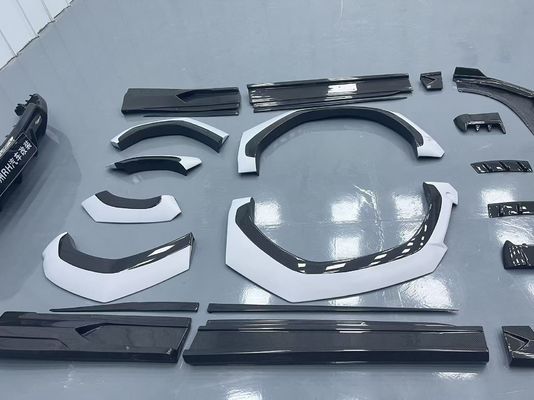 Lamborghini Urus কার্বন ফাইবার বডি কিট URUS 1016 স্টাইল কার্বন ফাইবার সামনের ঠোঁট ডিফিউজার স্পয়লার হুড চাকা আর্ক
