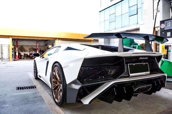 Lamborghini Aventador LP700 কার্বন ফাইবার বডি কিট Aventador আপগ্রেড 740SV সামনের এবং পিছনের বাম্পার স্পয়লার