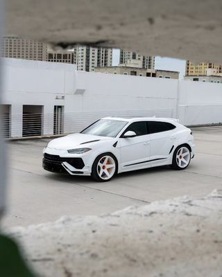 Lamborghini URUS কার্বন বডি কিট NT স্টাইল ফ্রন্ট লিপ ডিফিউজার স্পয়লার কাস্টম ওয়াইড বডি কিট