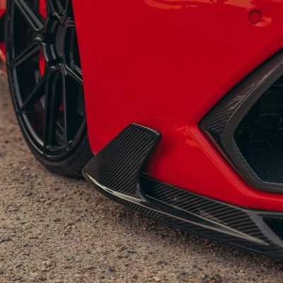 Lamborghini ইউনিভার্সাল ওয়াইড বডি কিট LP610 হুরাকান ইভো বডি কিট সামনের ঠোঁটের বায়ু প্রবেশ