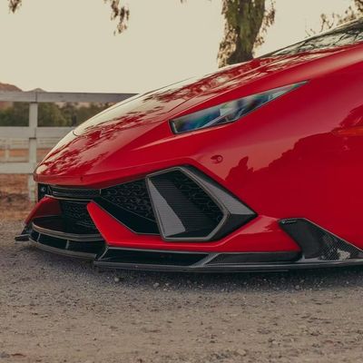Lamborghini ইউনিভার্সাল ওয়াইড বডি কিট LP610 হুরাকান ইভো বডি কিট সামনের ঠোঁটের বায়ু প্রবেশ