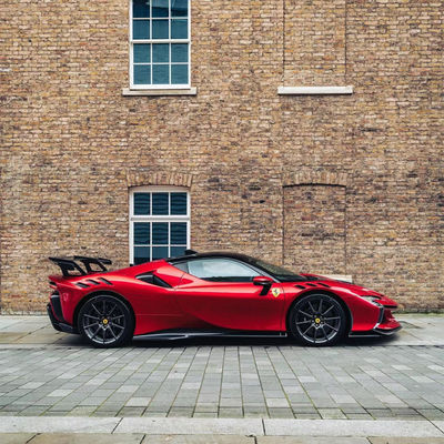 SF90FXX ফেরারি SF90 বডি কিট সামনের এবং পিছনের গাড়ি বাম্পার সাইড স্কার্ট হুড রেললাইট